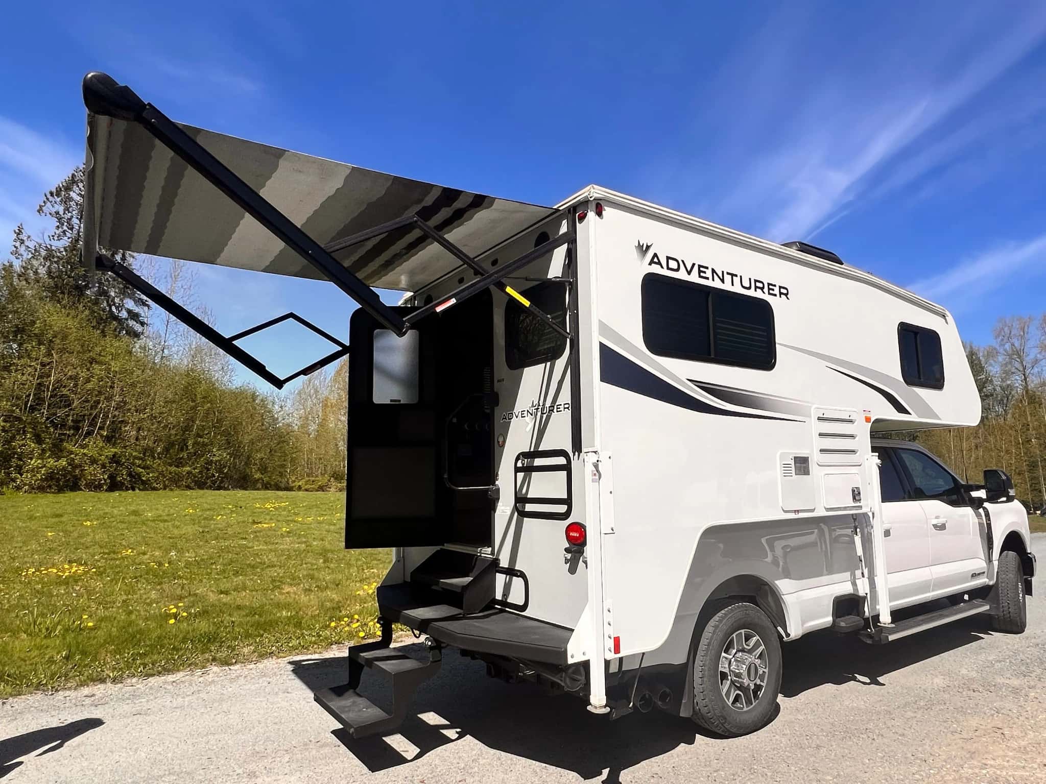 Pickup Truck 5th wheel Wohnwagen 24-29ft, Road Camper, USA, Kanada, Außenansicht