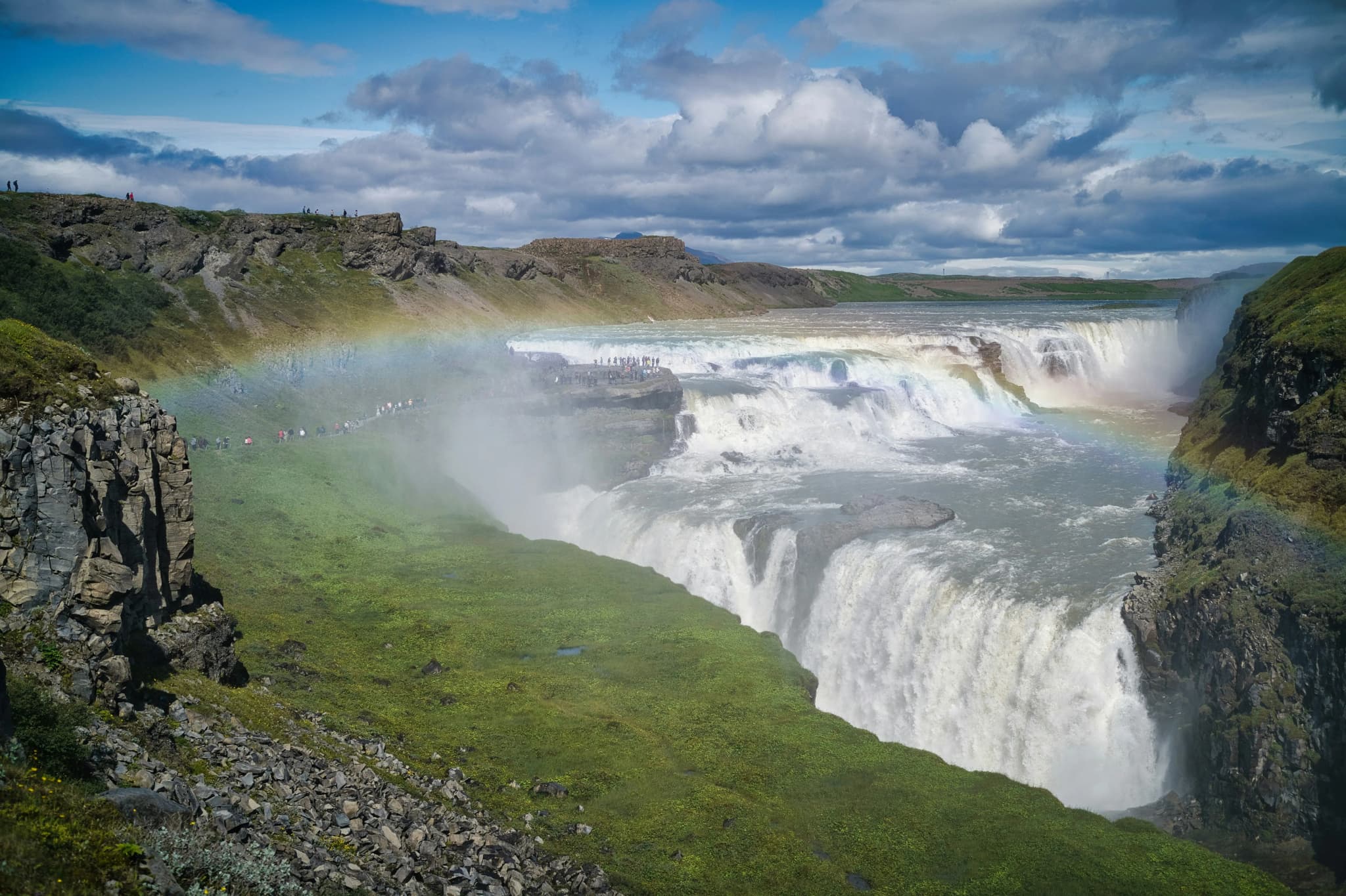 Gulfoss bei sehr tiefen Temperaturen- eine Wand aus Eis 