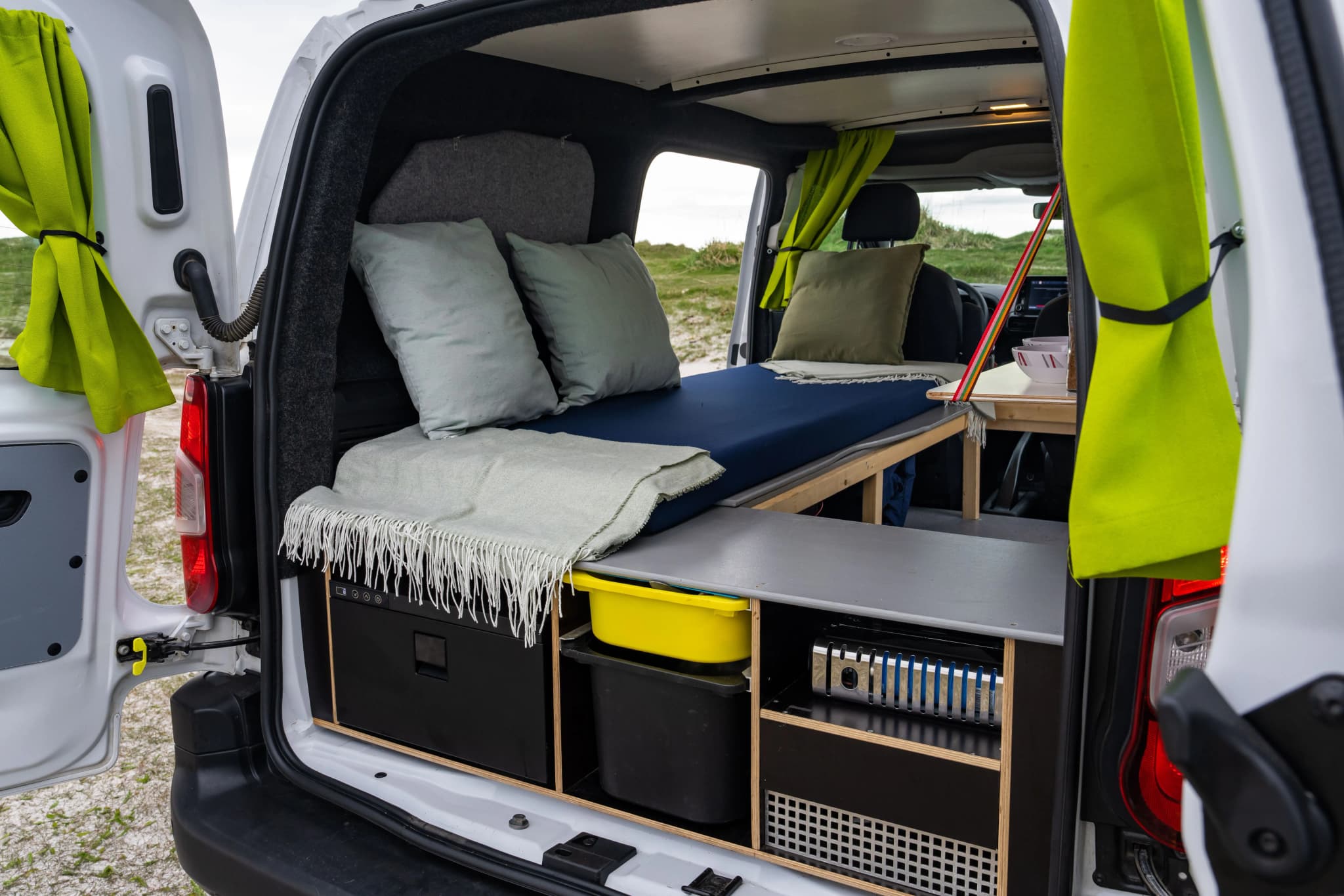 Go Camper ICELAND 2-pax Stauraummöglichkeiten