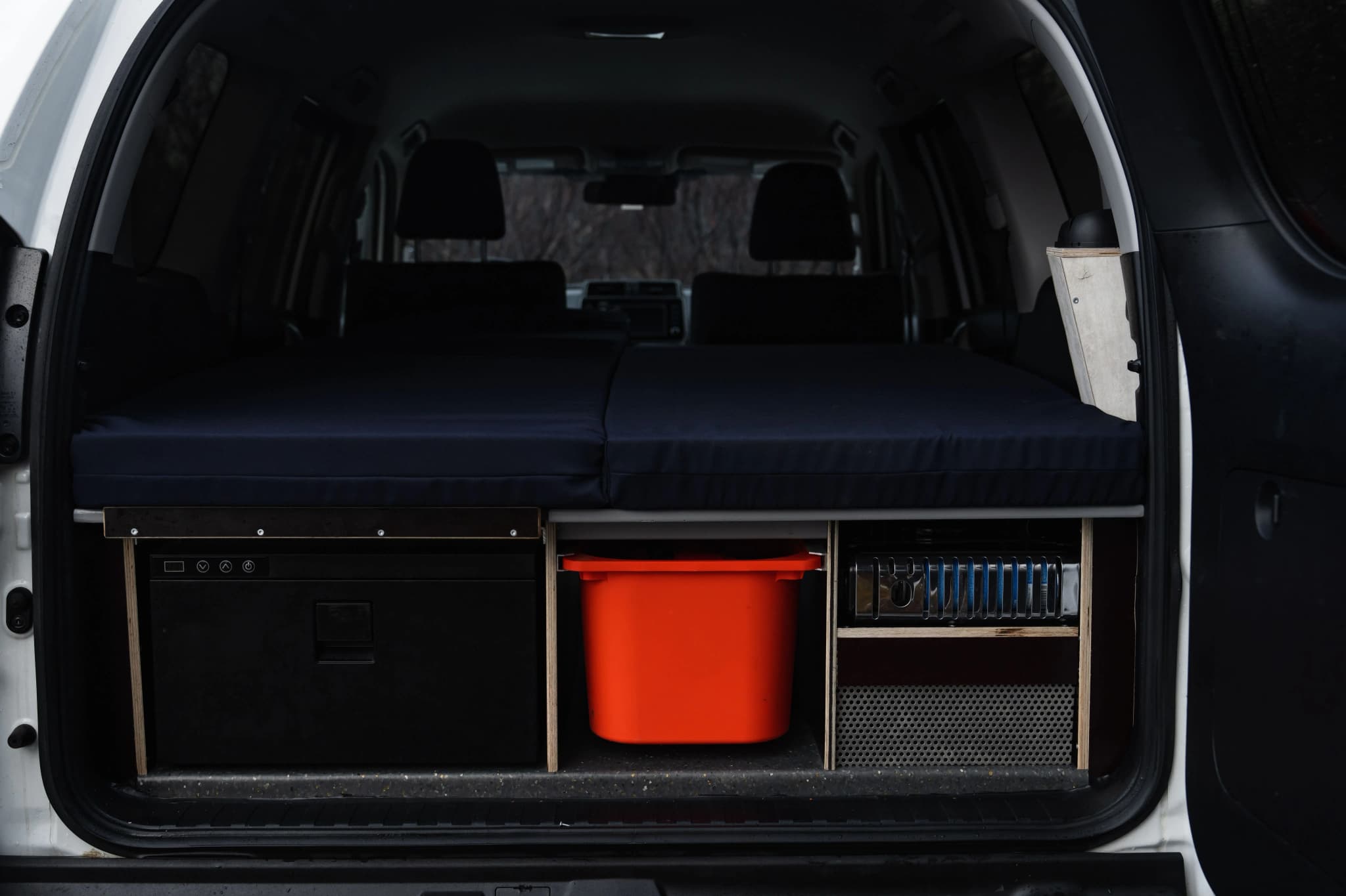 4x4 allrad camper island 2 personen innenraum