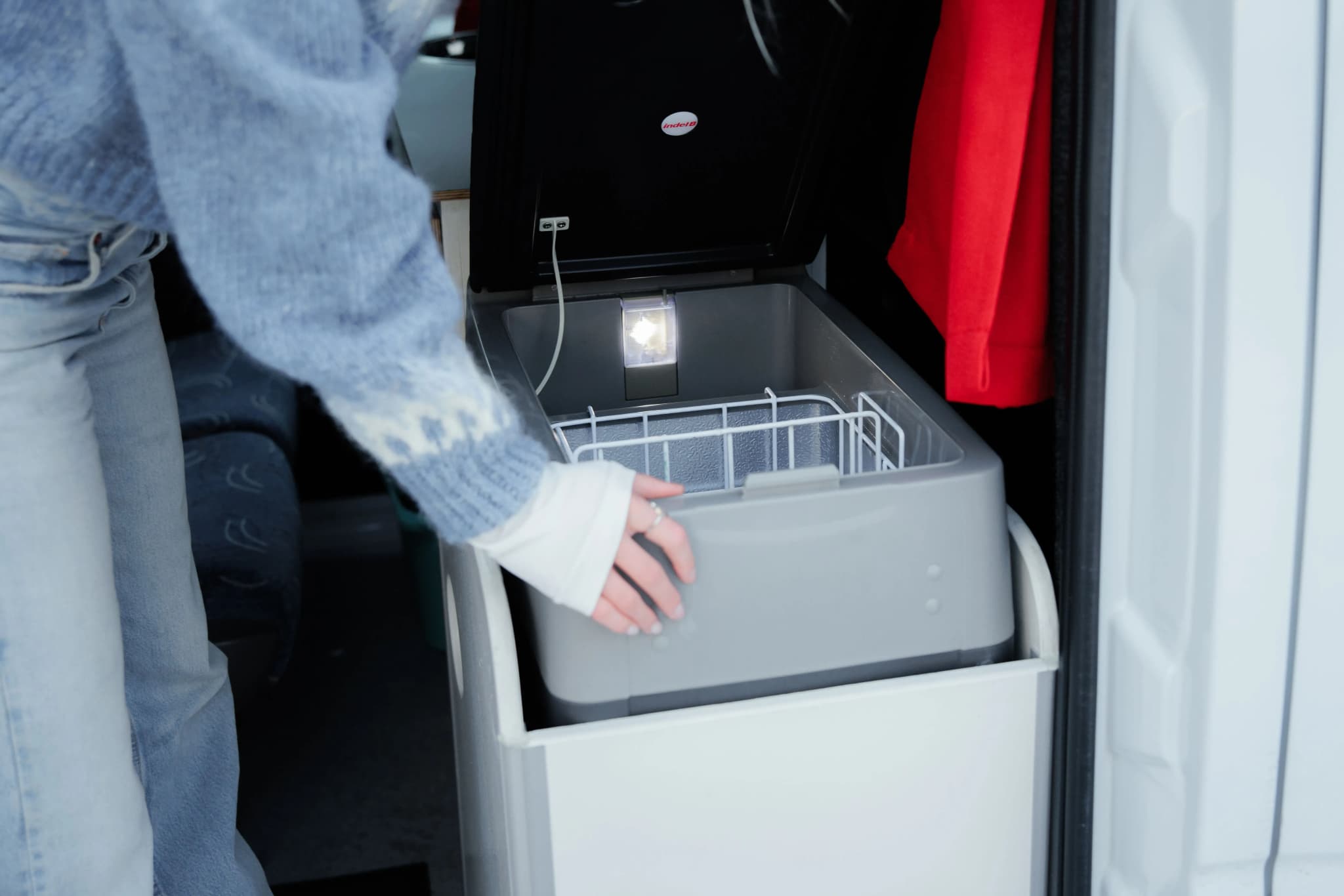 Go Big Automatic 5 Personen Camper Island Kühlbox