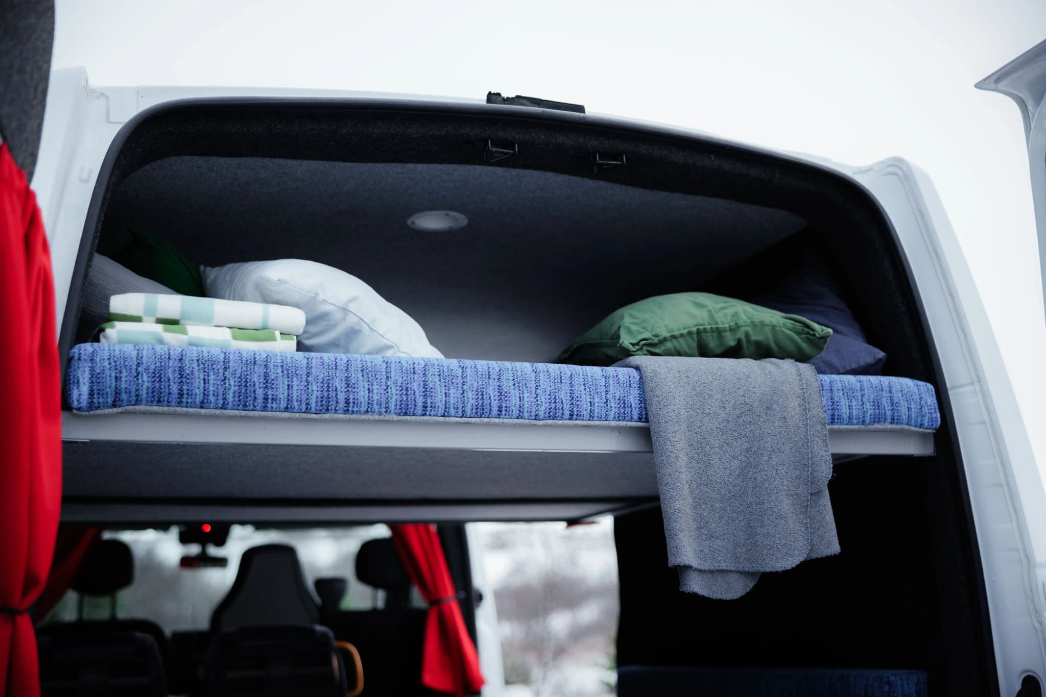 Go Big Automatic 5 Personen Camper Island Doppelbett