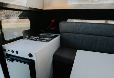 4x4 allrad camper island 2 personen küchenzeile