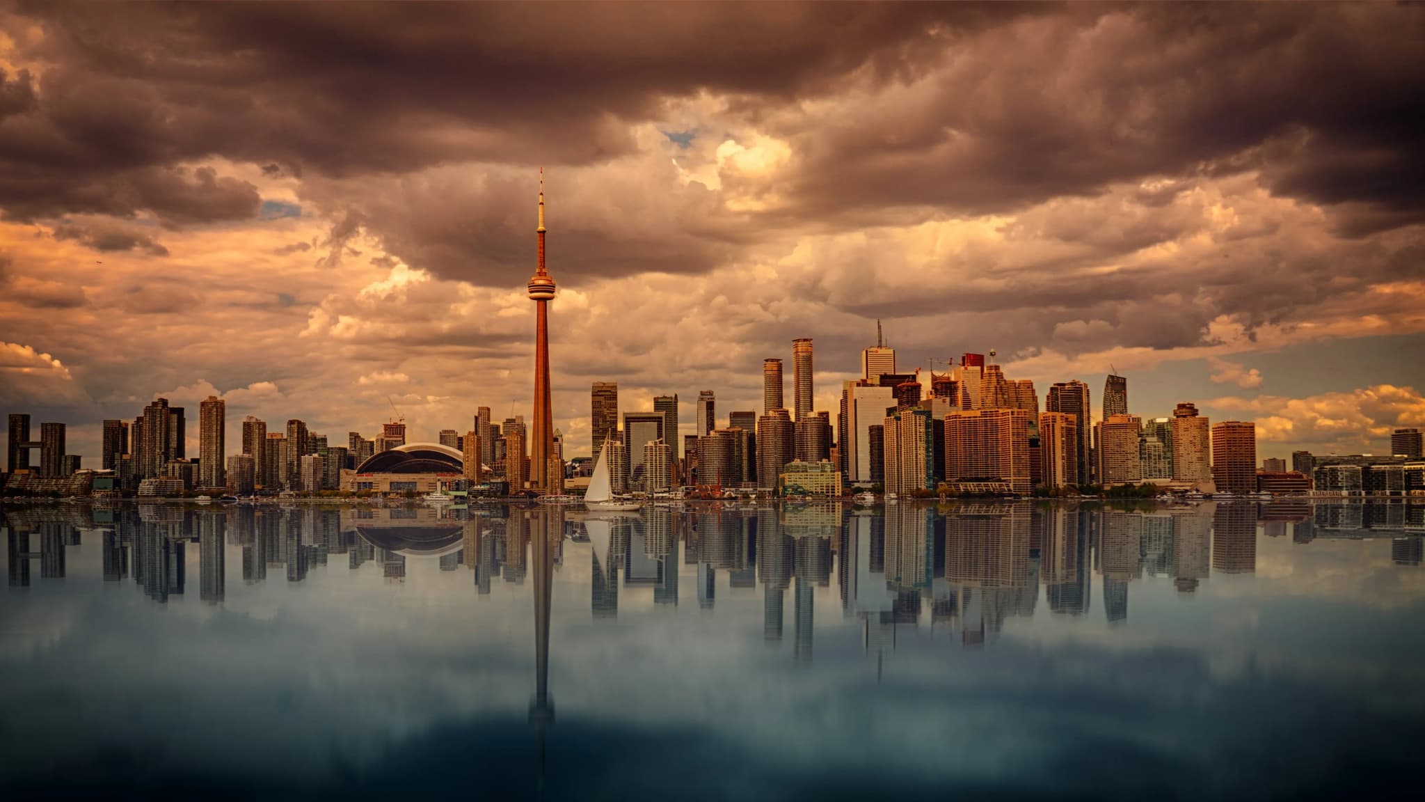 Die Skyline von Toronto könnt ihr gut mit dem Camper erleben