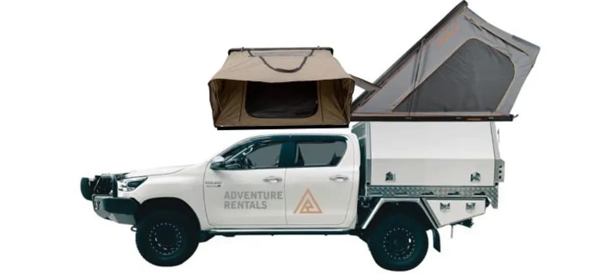 AU, Adventure Rentals, Toyota Hilux, Doppeldachzelt Backkground removed