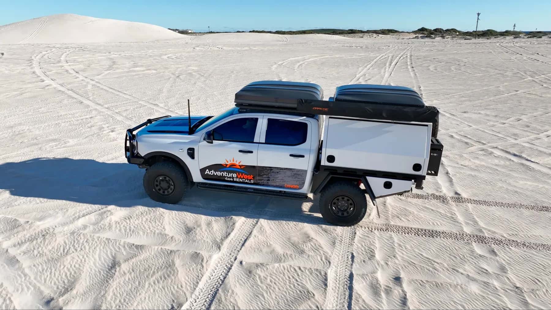 Australien, Adventure West, Dual RTT, fahrend auf sand