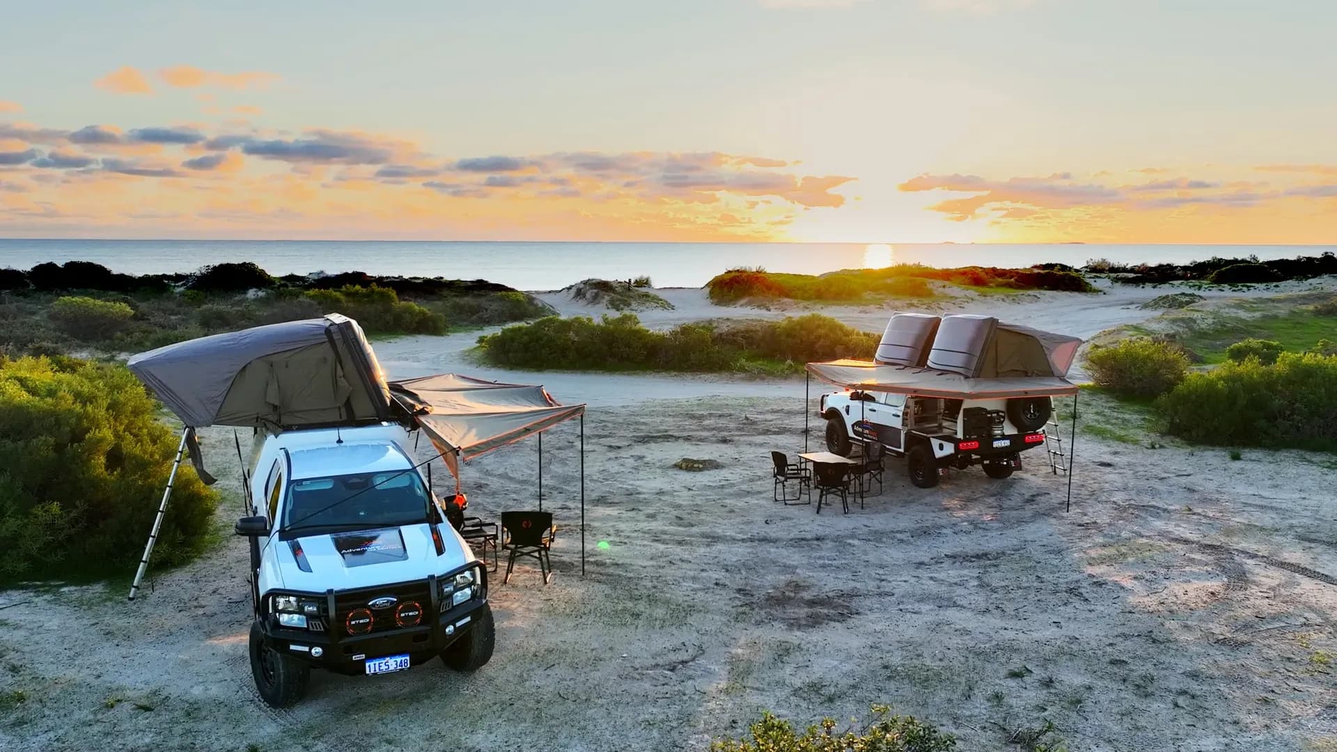 Australien, Adventure West, Single RTT, geparkt bei sunset