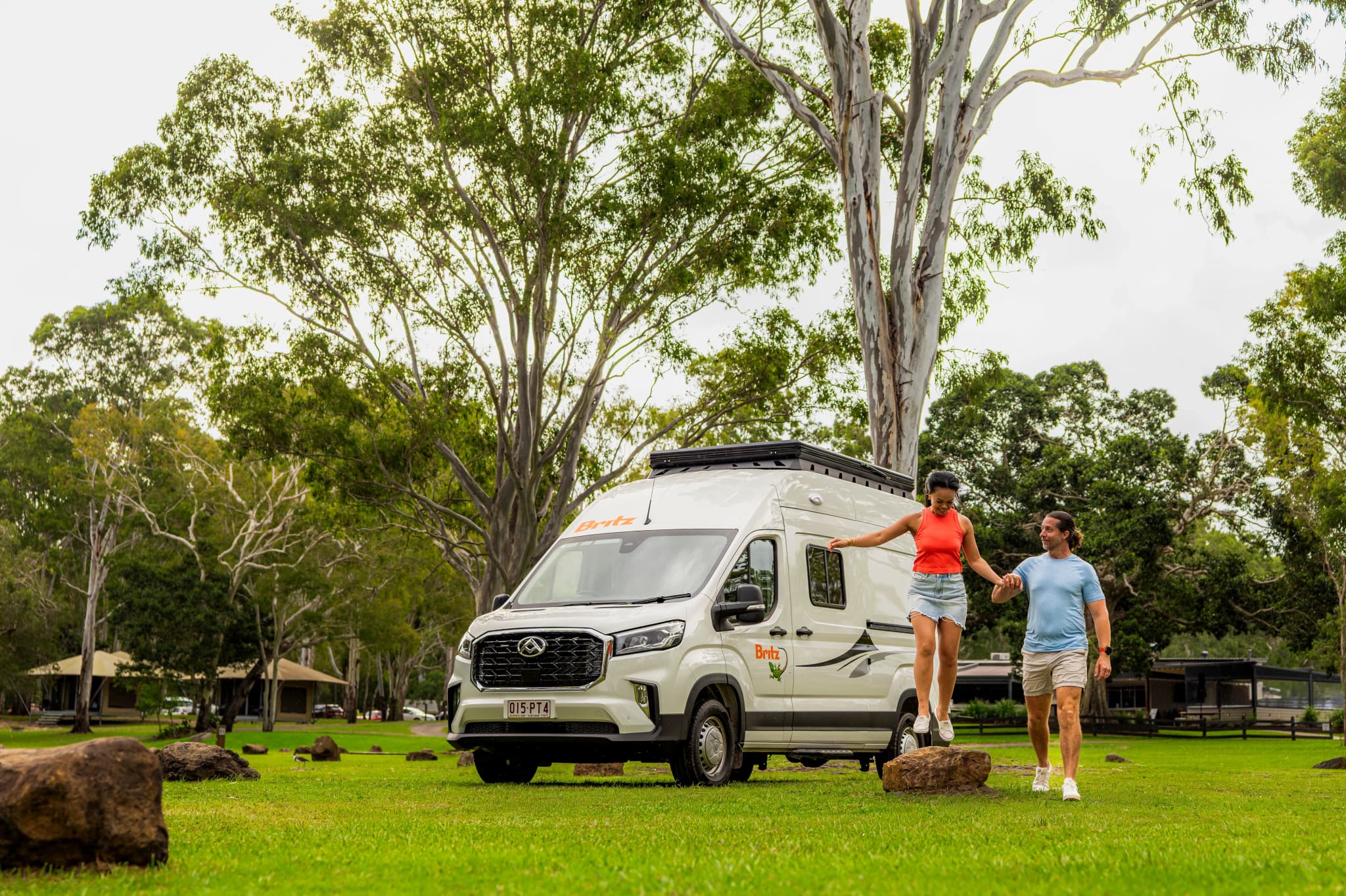 Britz Voyager Hitop Camper für bis zu 4 Personen mieten in Australien