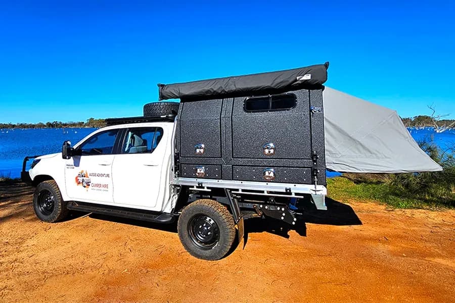 Australien, WAE, Toyota Hilux 4x4 Dual Cab, Modell