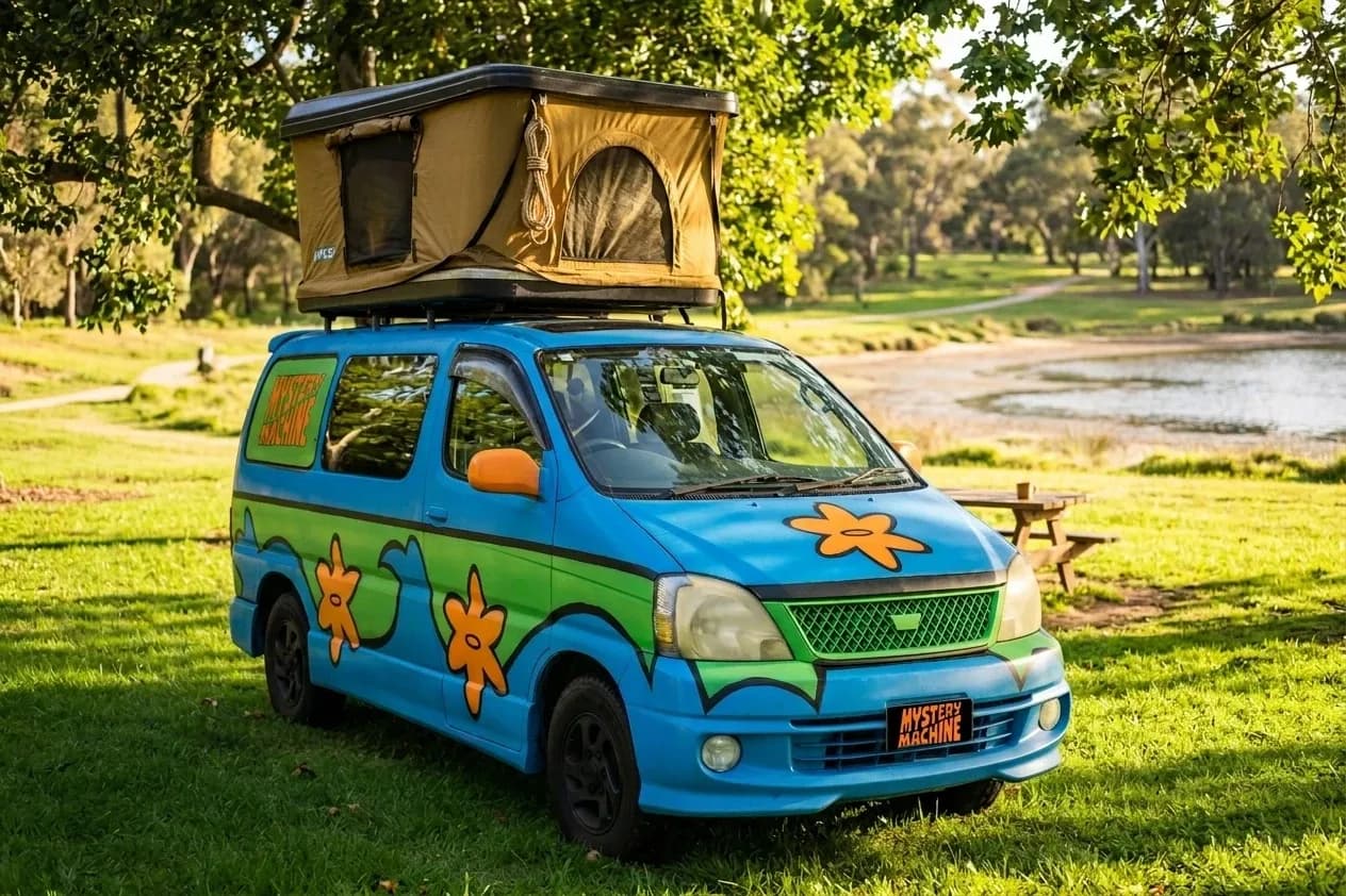 Australien, Campervan Village, Mystery Machine 3 Rooftop Tent, ansicht zelt