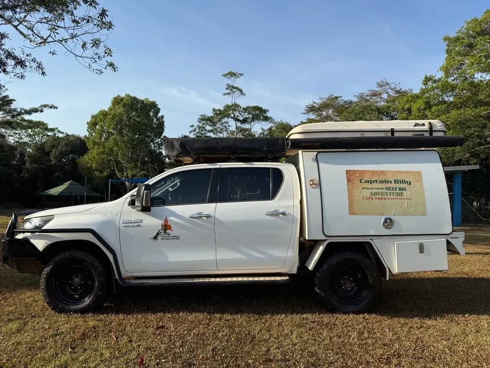 Hilux Rooftop Tent von Captain Billy's 4WD Hire günstig mieten in Australien