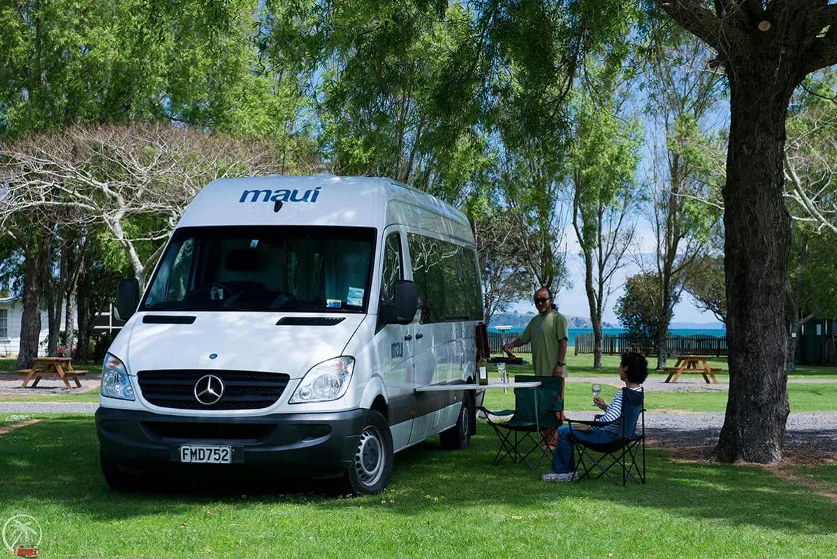 Maui Ultima Plus, 2+1-Bett Premium Camper, mieten, Eltern mit Kind