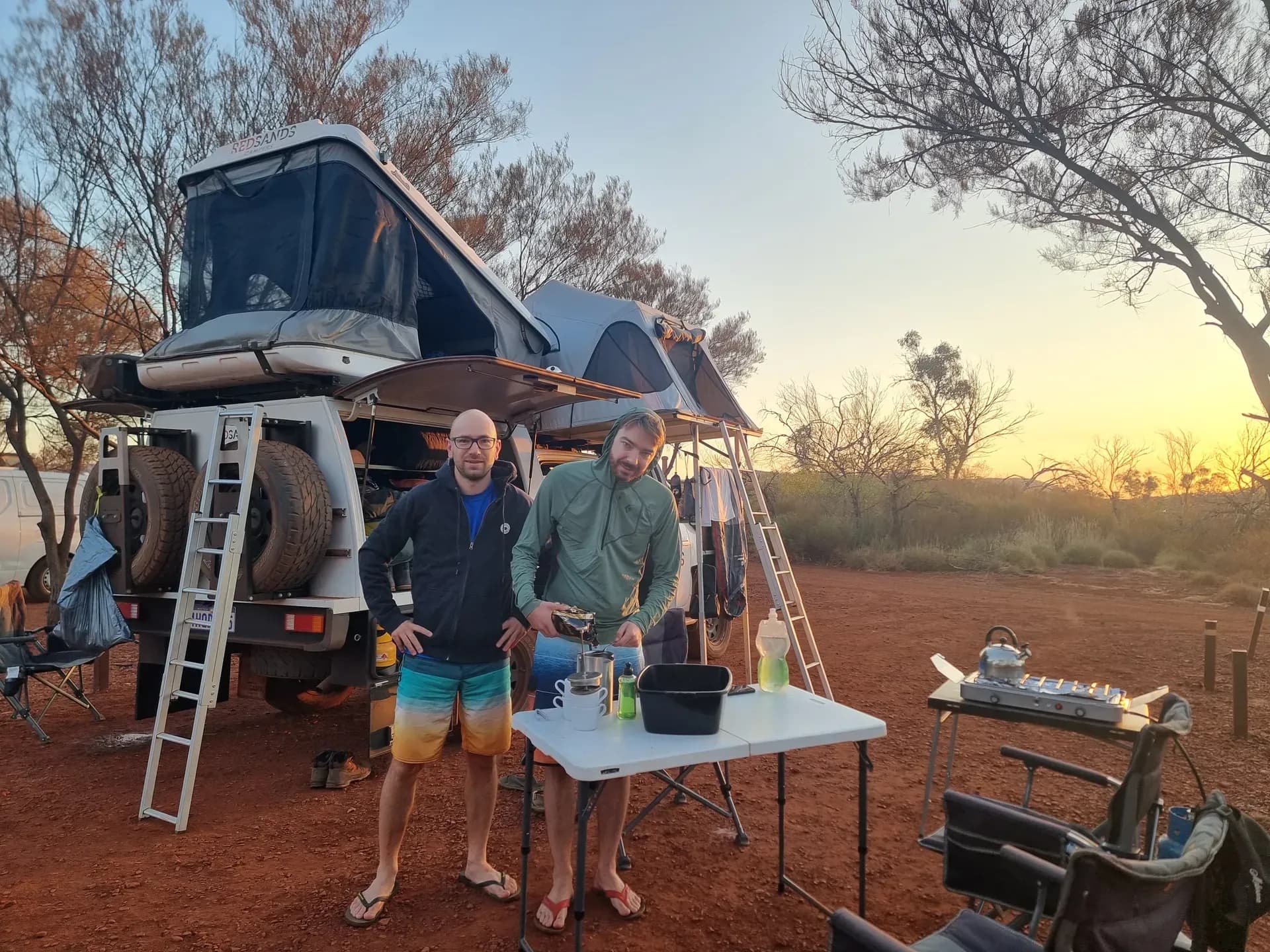 Hier seht ihr unseren Mitarbeiter Till bei seiner Reise mit RedSands in 2023 auf der Gibb River Road.