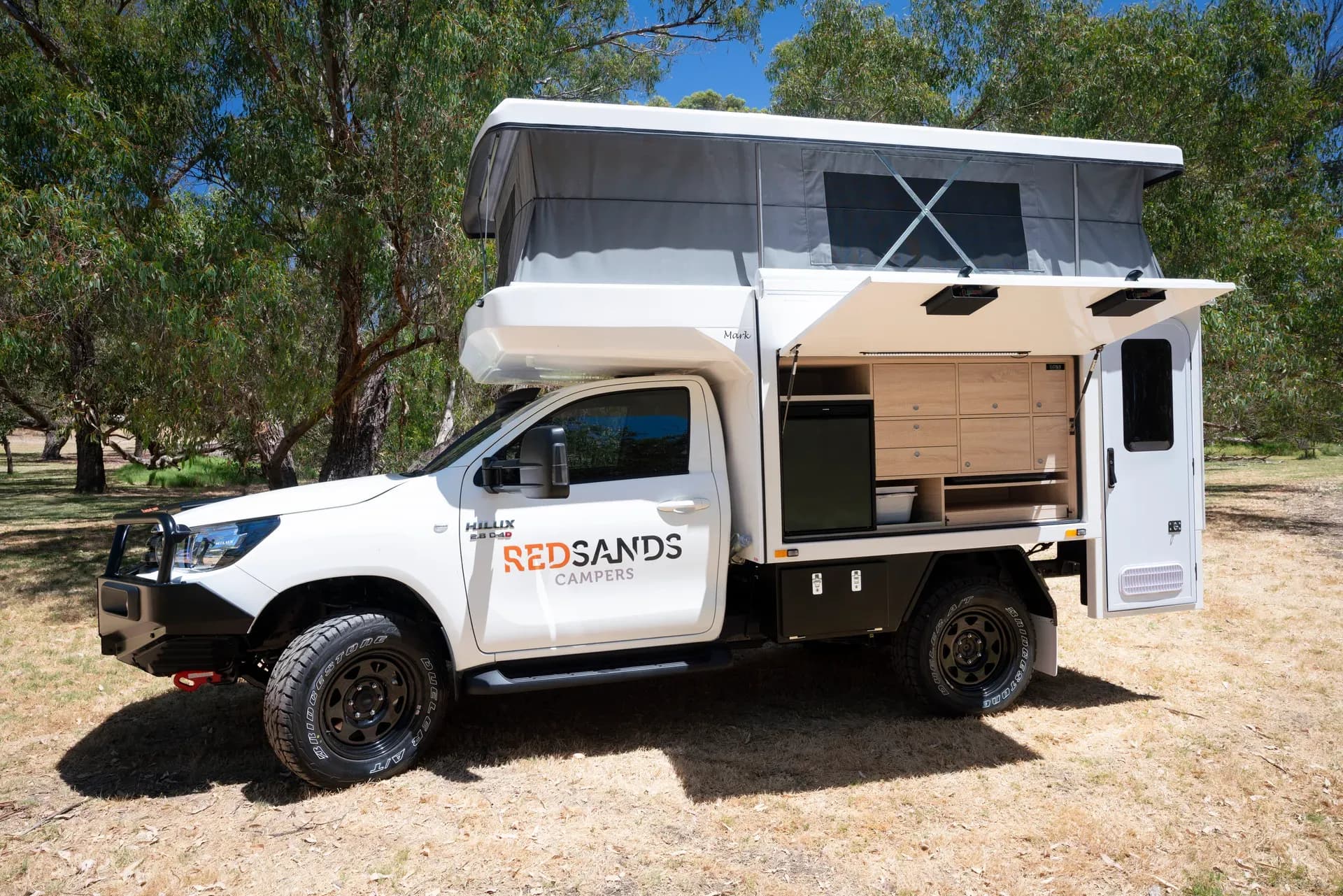 australien, red sands, wanderer luxe, 4WD Camper günstig mieten