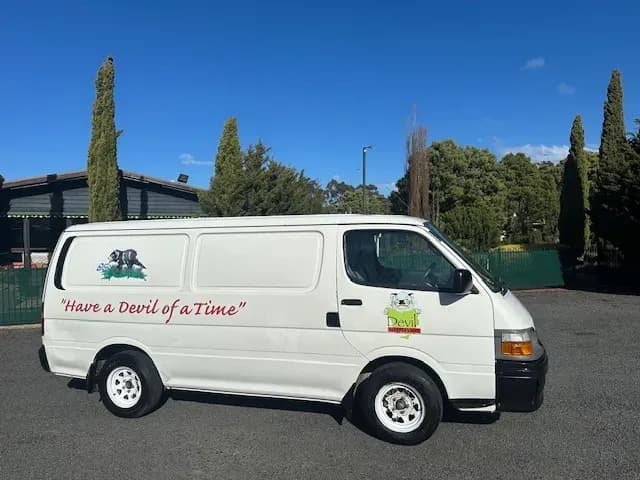 Australien, Tasmania Campers, Devil Sleepervan, Außenansicht