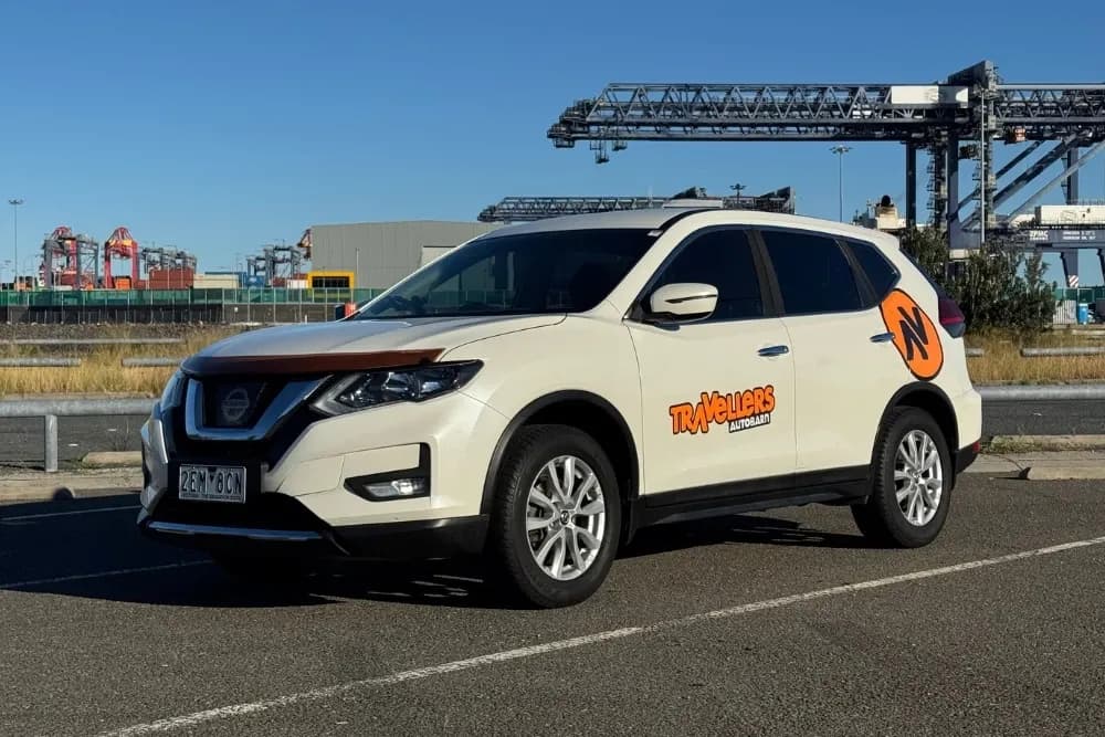Australien, Travellers Autobarn, X-Wagon, Außenansicht vorne halb