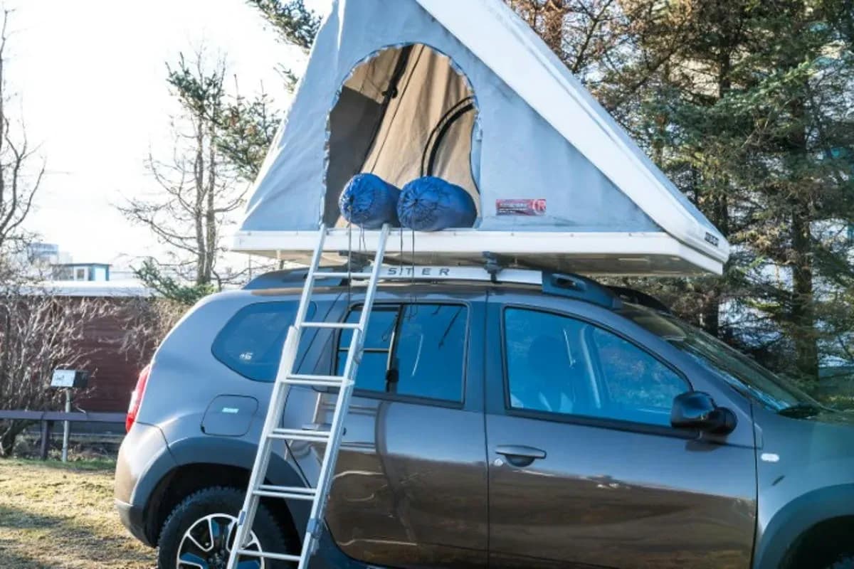 4x4 allrad TOP Camper 2 pax, 2 Personen, Dachzelt, Camper mieten Island