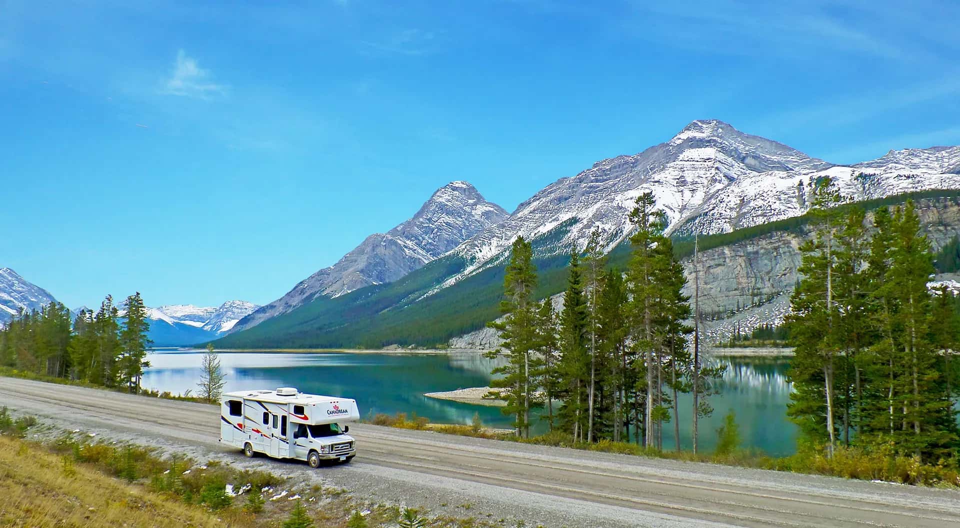 CanaDream Maxi Motorhome für Kanada günstig mieten | CamperOase