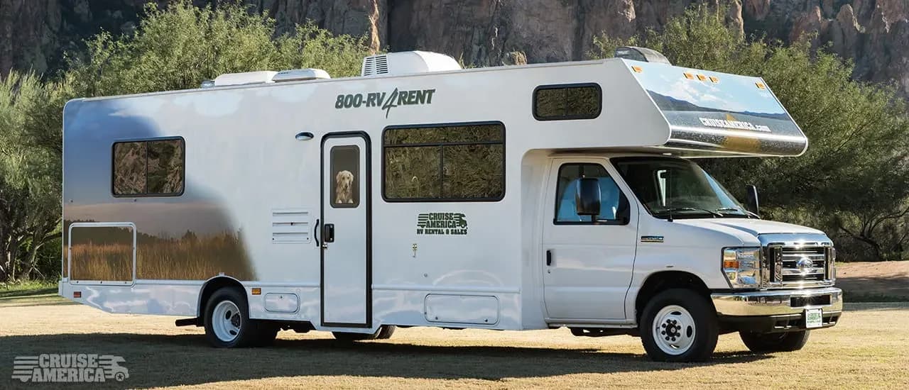 Kanada, Cruise Canada, Large Rental, Außenansicht Front, Wohnmobile günstig mieten CamperOase