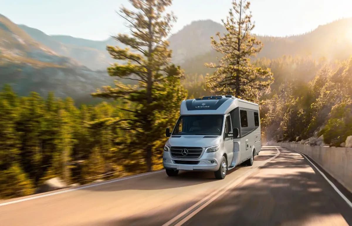 Kanada, Fraserway RV, B+ Premium, außenansicht vorne