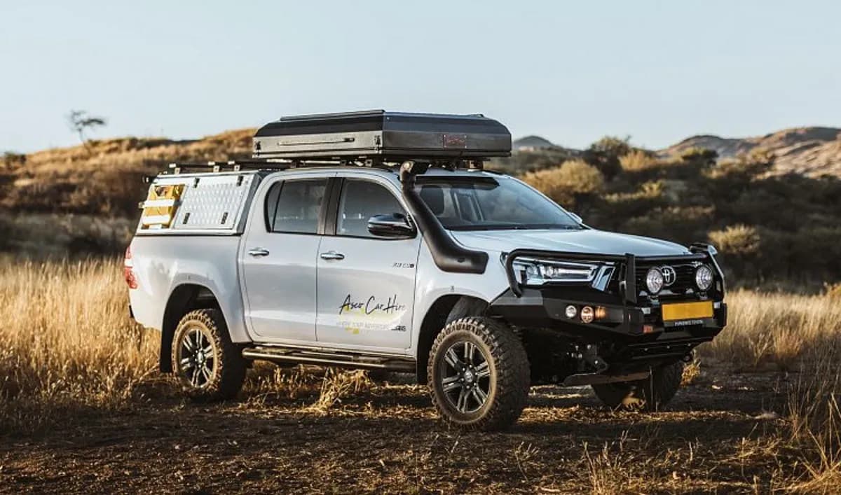 Namibia, Asco Car Hire, Premium S+ Hilux Safari DC 2.8TD, Außenansicht