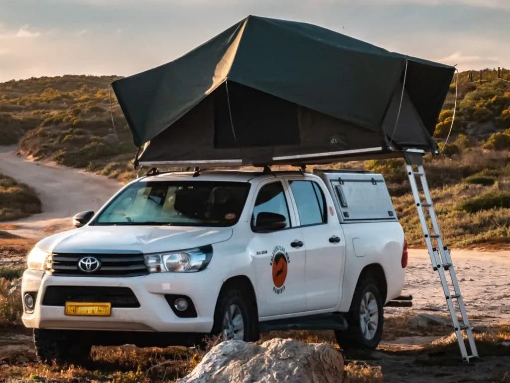 namibia, kalahari car hire, connoisseur hilux 2.8l, guenstig mieten