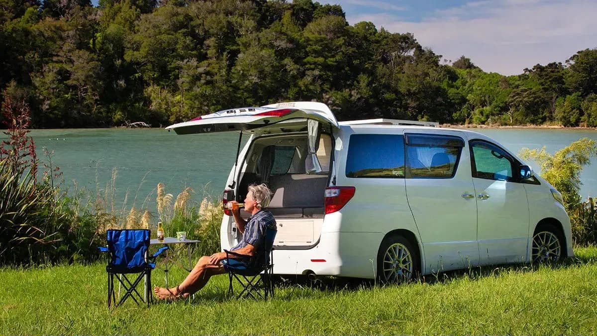 Neuseeland, Discover NZ Motorhome Rentals, 2 Berth Sleepavanz, günstig mieten