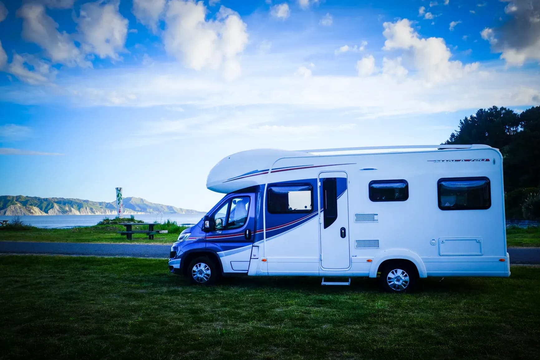 Neuseeland, Discover NZ Motorhome Rentals, 6 Berth Imala, Szene