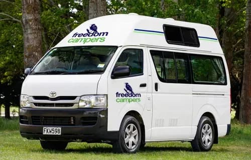 Freedom Campers Path Finder 2+3 Neuseeland