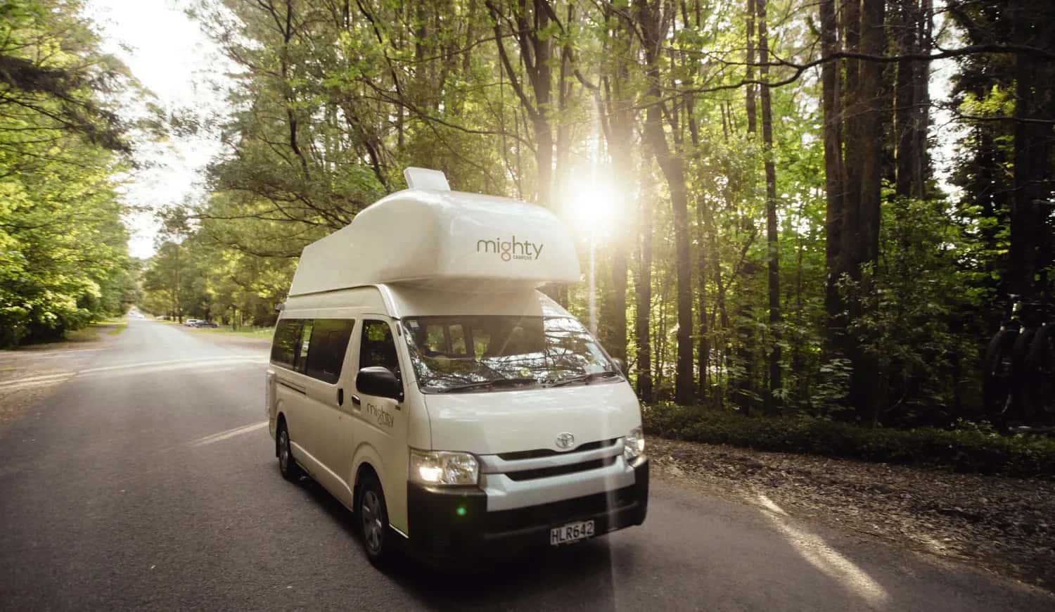Neuseeland, Mighty Campers, Highball, außenansicht front