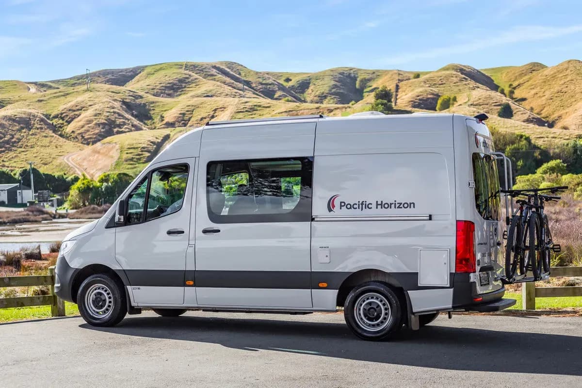 Neuseeland Pacific Horizon 2+1 Bett Camper mieten