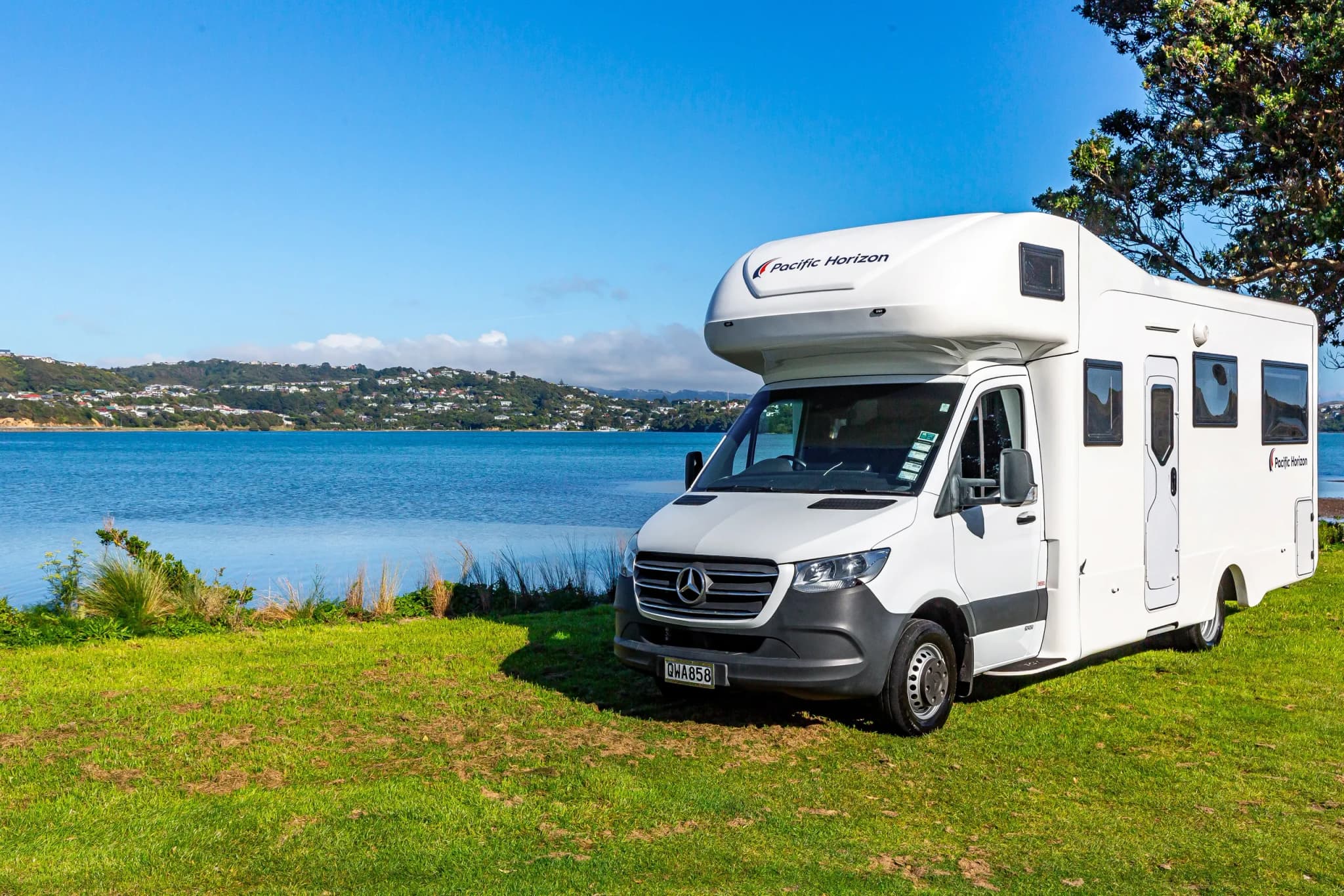 neuseeland, pacific horizon, sam 6 bett wohnmobil, außen