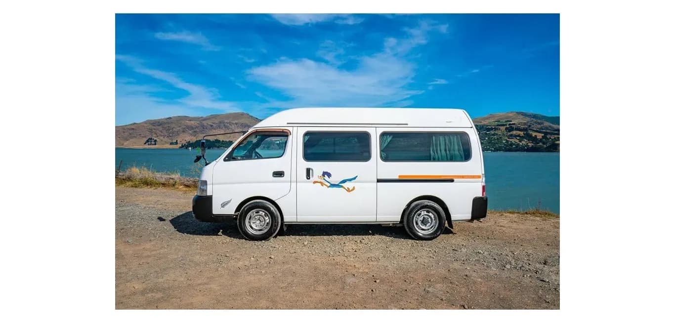 Den Clubby Camper von RoadRunner Rentals günstig mieten in Neuseeland mit CamperOase