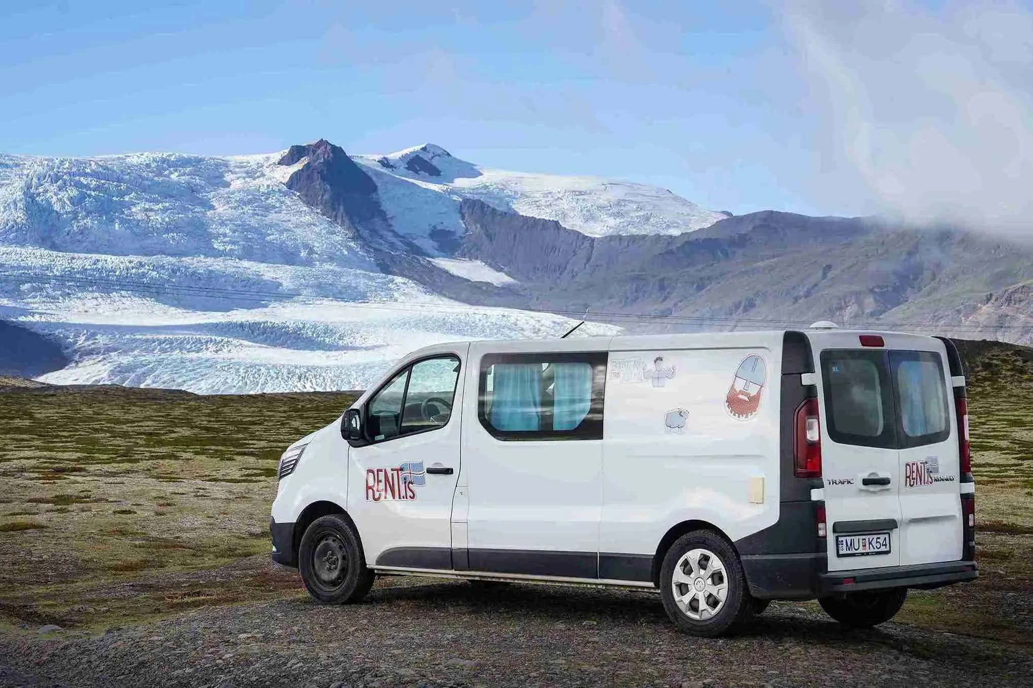Renault Trafic 3 (Automatic)