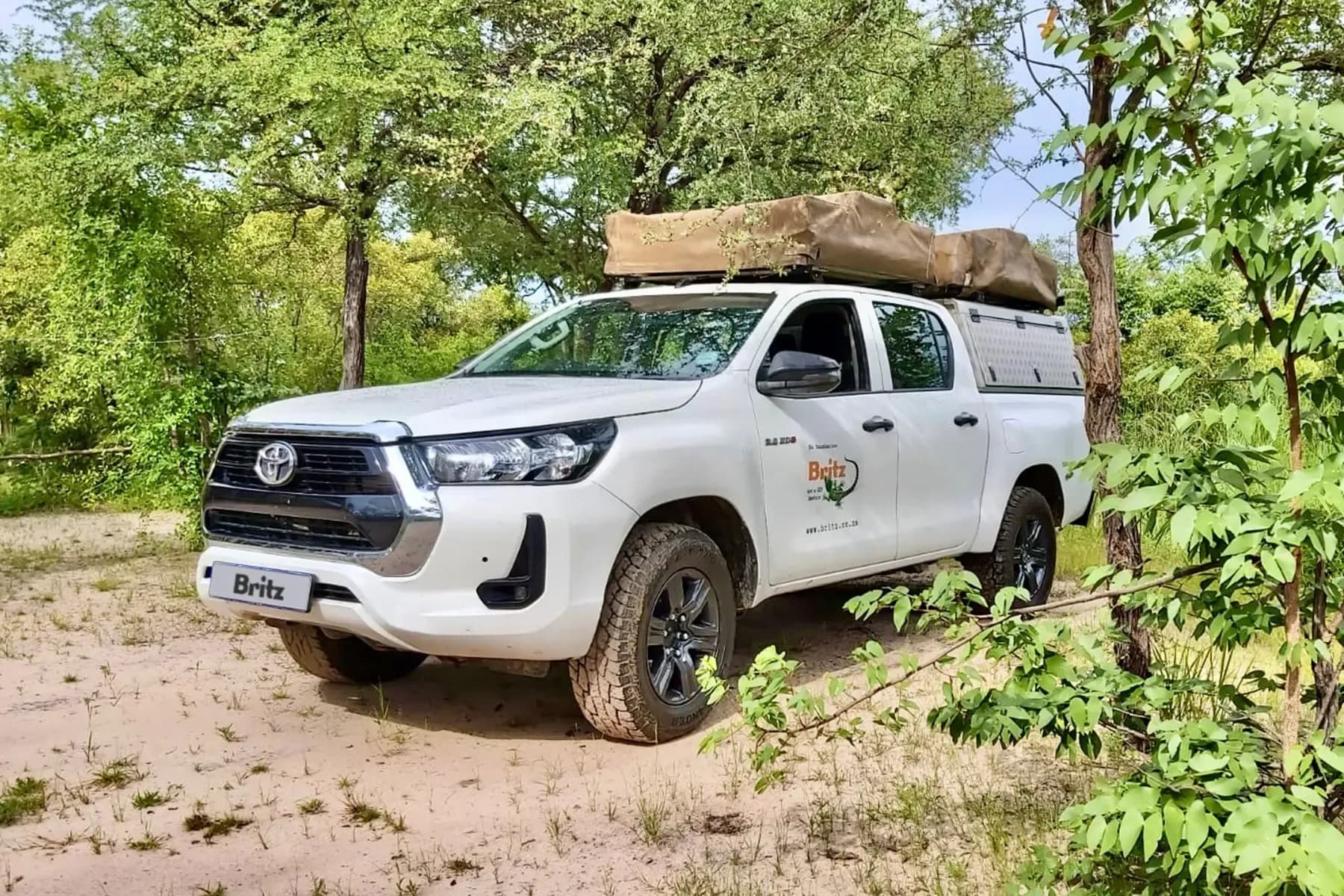 suedafrika, britz rentals, budget hilux soft shell 4 pax, geschlossen