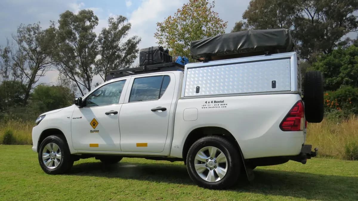 Bushlore Campers mieten HILC2 Toyota Hilux 4WD