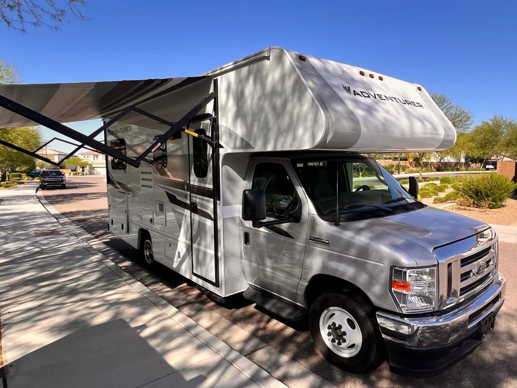 usa, road camper, c3 standard, außen seitlich