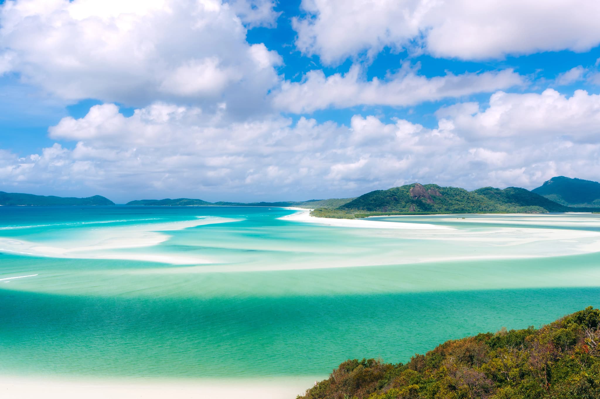 Von Airlie Beach aus gibt es einige Touren zu den Whitsundays und dem Whitehaven Beach