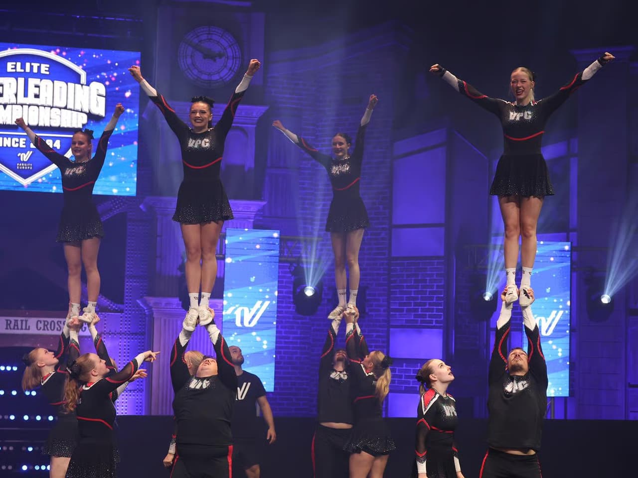 V-Town Panthers Cheerleader | Einmal-Spende Nachhaltigkeit
