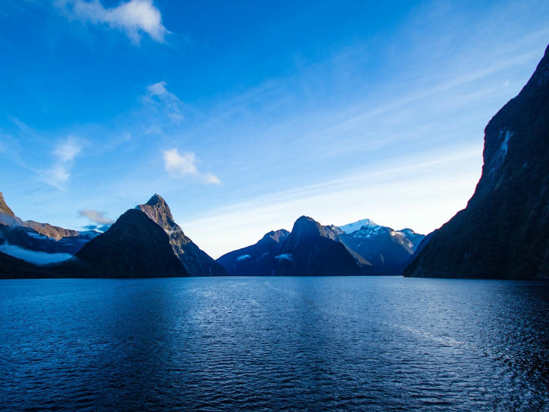 Fjorde in Neuseeland sind zu jeder Jahreszeit schön